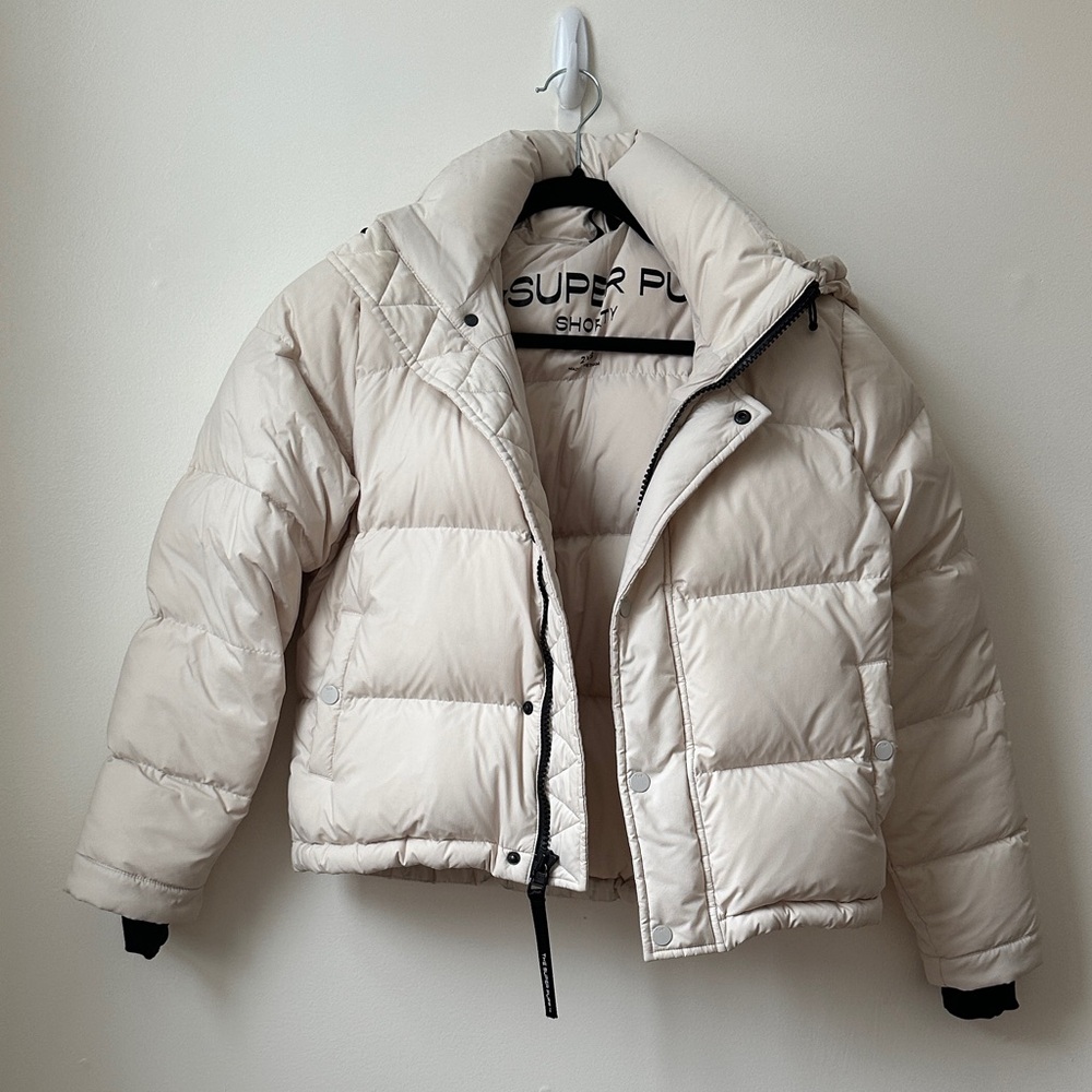 Aritzia Supper Puff Jacket
